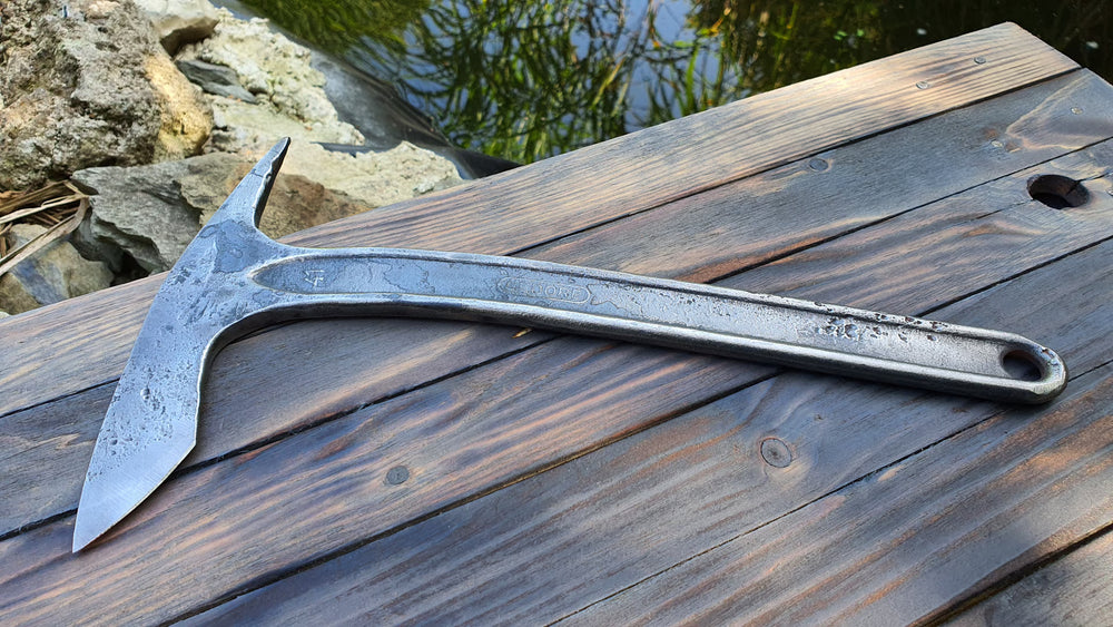 Wrenchhawk